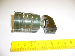 Antik vintage kapcsoló yaxley 3 pozíciós 17-es számú rádióba magnóba lemezjátszóba hifibe,stb.