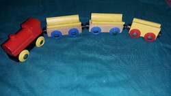 Retro wooden toy train, magnetic railway assembly 32 cm long, good condition according to pictures