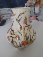 Zsolnay - váza  dúsan festett orchidea dekorral hibátlan, jelzett 18 cm