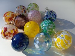 Collection of 12 decor balls