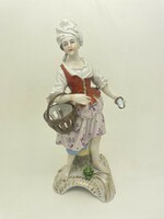 Antik német Rudolstadt N koronával jelzett porcelán hölgy figura 22cm
