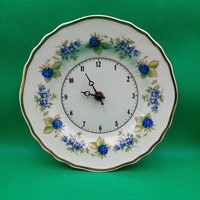 Blackberry-pattern porcelain wall plate clock from Ravenclaw