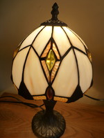 Gyönyörű Tiffany asztali lámpa,hangulat lámpa