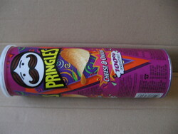 20 éves retro Pringles doboz