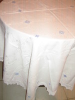 Dreamy embroidered damask tablecloth with crochet edge