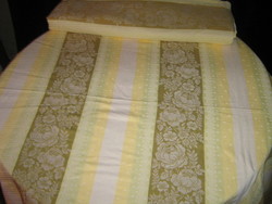 Beautiful vintage pastel pink damask bedding set quilt large pillow small pillow