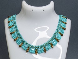 Pearl collar - necklace