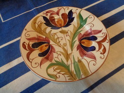 Hand-painted wall plate from Kislőd, 19 cm, good condition