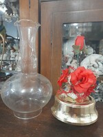 Retro lighting, musical, spinning rose bouquet table decoration, in a glass case.