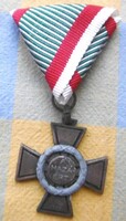 Háborús kitüntetés Horthy Tűzkereszt II. osztály 1943  hozzáillő hadi szalaggal T 2 "R"