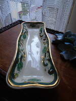 Mason's antique English toothbrush holder with hand gilding.