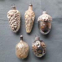 Christmas tree ornaments, cones, acorns, nuts 5-, 8 cm, 5 pieces in one.