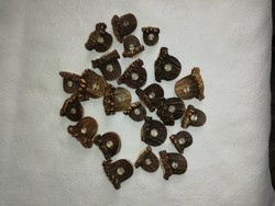 23 rare handmade antler buttons. For sale 15---