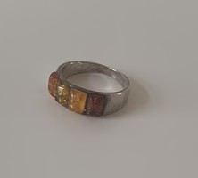 Négy színű borostyánnal díszített többszörösen jelzett borostyán ezüst gyűrű