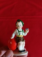 Miniatűr figuràlis kis viràgvàza 1900-1910