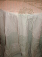 Wonderful burst-white pastel green special baroque leaf and flower patterned woven damask tablecloth