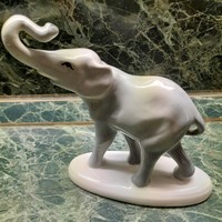 Kispest granite: porcelain elephant,