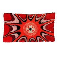 Retro funky red-orange suba 1970