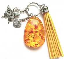 A real feminine key chain or bag ornament, it can be a very nice gift for someone or yourself.