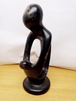 Gyermekét dajkáló anya, fekete gránit szobor, egyedi kézműves ritkaság