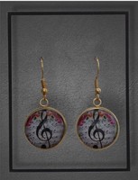 Stainless steel earrings with treble clef
