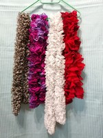 4 women's ruffled scarves, in a package