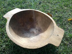 Wooden tub, pot for sale in patina condition.