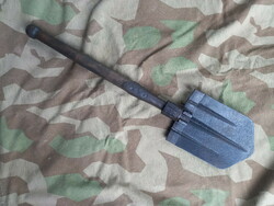 A rare WW2 German infantry spade