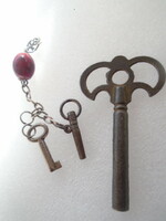 2 clock keys + a gift key for one pocket watch and the other for a wall clock, approx. 100 years old