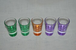 5 db régi színes pálinkás pohár   ( DBZ 0075/2 )