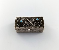 Silver filigree 925 box with blue stones