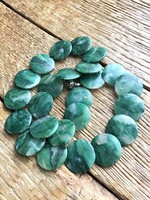 Green mineral necklace, maybe moha achat?