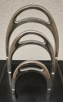 Modern design nickel magazine newspaper holder horseshoe shape.