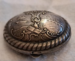 Antik ezüstözött doboz, miniatűr ékszertartó (L4225)