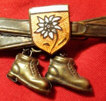 Alpinist /ski sport/ badge - approx. 6 cm /copper alloy, with small fire enamel pendant/