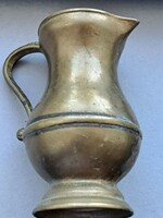 Antique bronze tumbler, spout.. (Tömőr) size: 12 cm high.