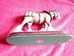 Leonardo collection 1992 yoke horse in good condition for its age