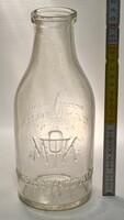 "Országos Magyar Tejszövetkezeti Központ, OMTK Védjegy 1 l" tejesüveg (2820)