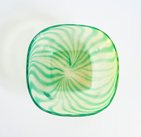 UTOLSÓ LEHETŐSÉG! - Zöld színű op-art mintás üveg tál, kínáló - pszichedelikus spirál mintás tálka