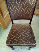 Art deco chair in original condition. I discounted it!!!