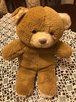 Drapp teddy bear. With a white nose and paws. Tappancsain with hearts. 32 Cm high.