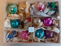 Old Christmas tree decorations (1)