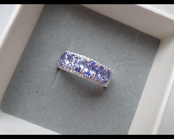 925 silver ring with tanzanite stones, size 57
