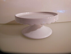 Offerer - 13 x 6 cm - porcelain - a small chip on the 