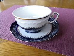 Zsolnay pompadour ll. Patterned tea cup + base