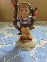 Hummel goebel charming figure apple tree boy with red apple!