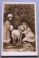 Antik metszetszerű  Karácsonyi üdvözlő művész  képeslap -  karácsonyfa gyerekek játék baba bárány