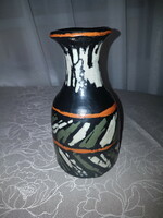 Livia Gorka? Vase