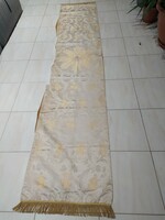 Altar tablecloth 3