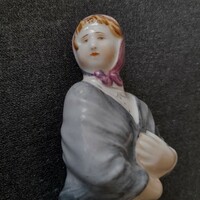 Polish cmielow porcelain female figure